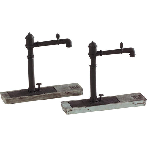 Auhagen W1009 HO water cranes